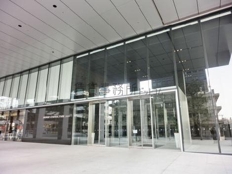 正面玄関