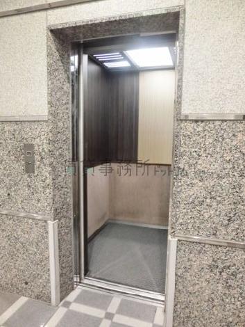 エレベーター