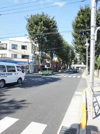 調布駅方面