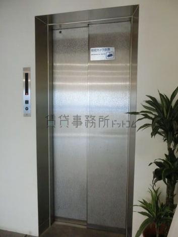 エレベーター