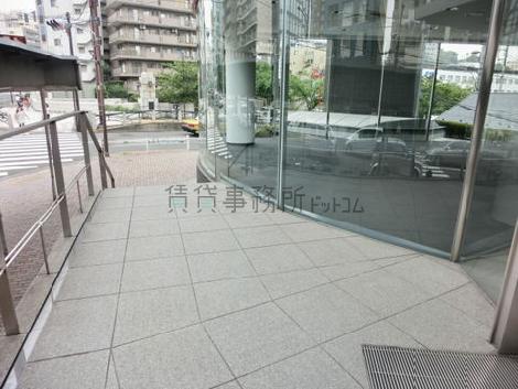 玄関前からの景観