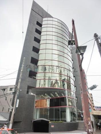 鏡面加工のガラス面
