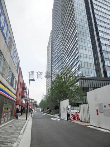 南側の側道