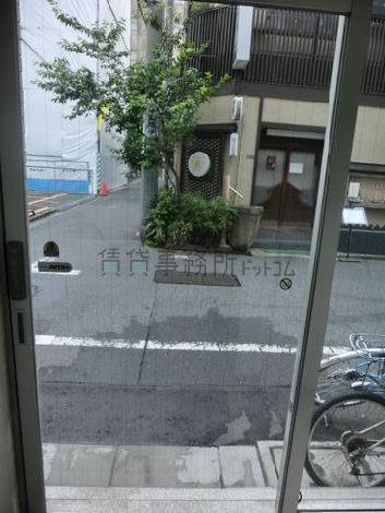 正面玄関