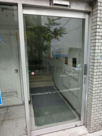 正面玄関