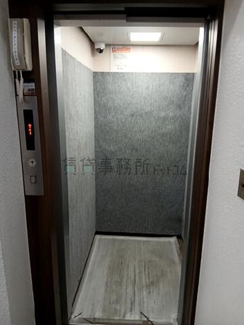 エレベーター