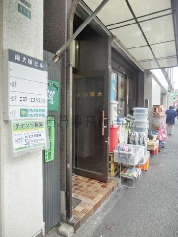 正面玄関