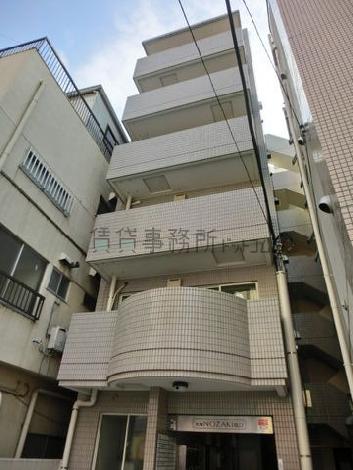 奥行きのある造りになっています