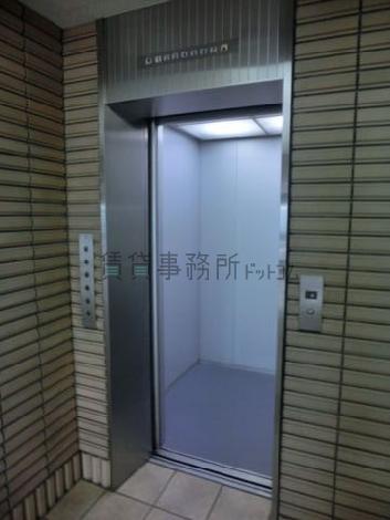 エレベーター