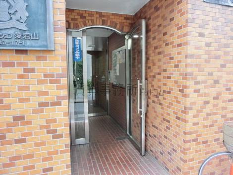 正面玄関