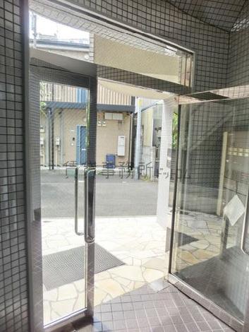 正面玄関