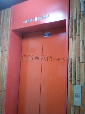 エレベーター