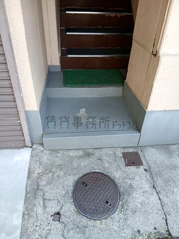 正面玄関