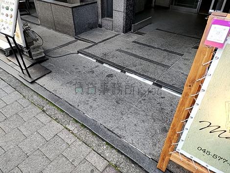 正面玄関