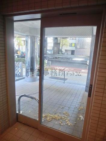 見透しの良い自動扉