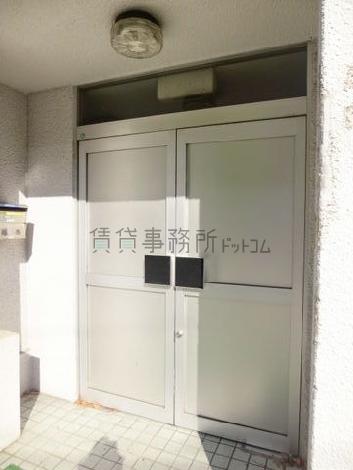 玄関前の様子
