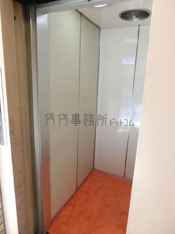 エレベーター