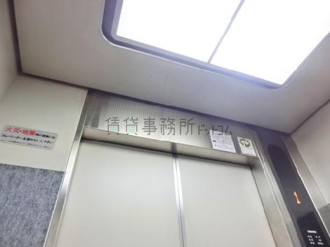 EV天井の照明