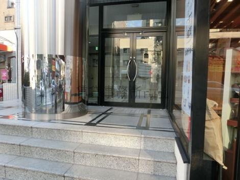 正面玄関