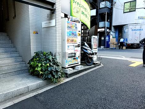 正面玄関
