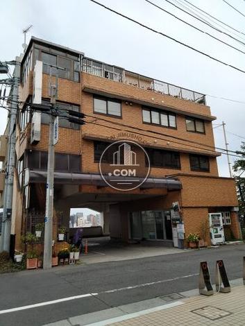 山柿ビルの外観写真