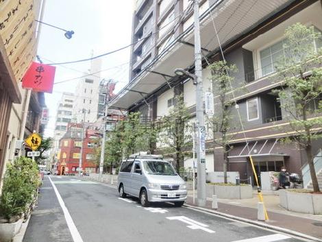 背面通り