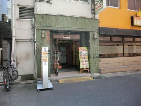 正面玄関