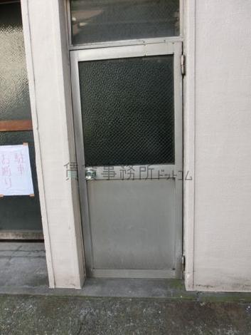 正面玄関
