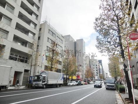 小伝馬町駅方面