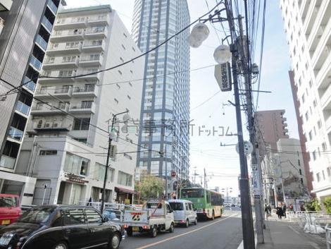 曙橋駅方面