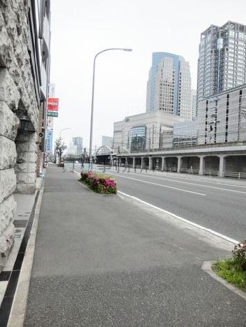 前面歩道