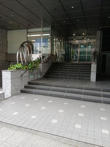 正面玄関