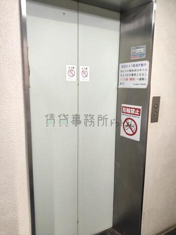 エレベーター