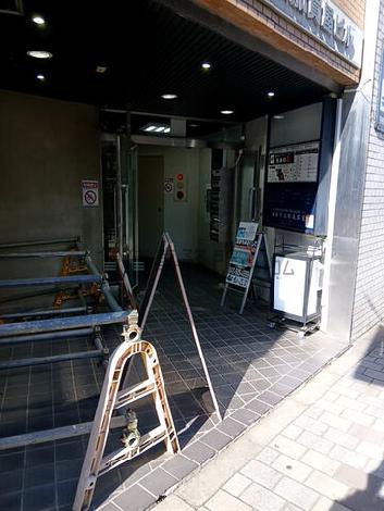正面玄関