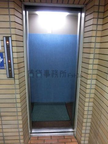 エレベーター