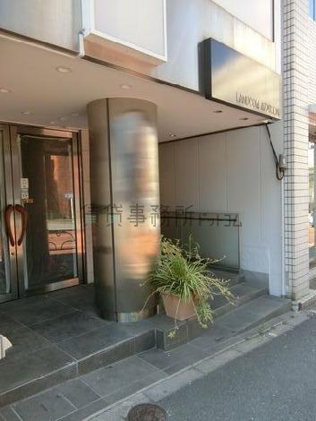正面玄関