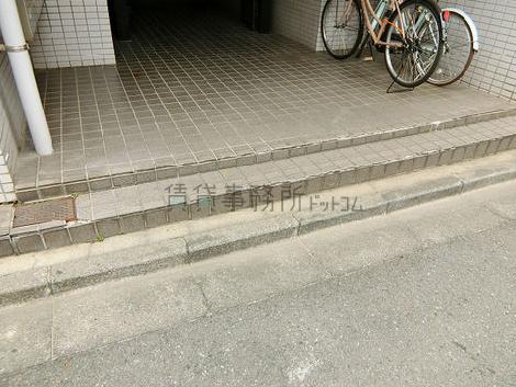 正面玄関