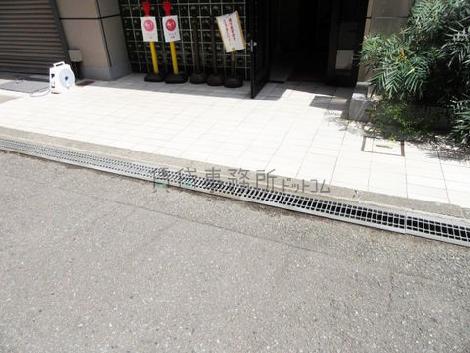 正面玄関