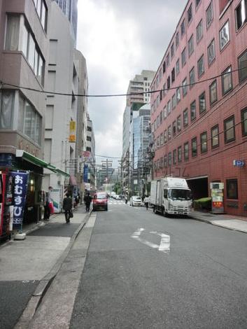 企業が多い街並みです