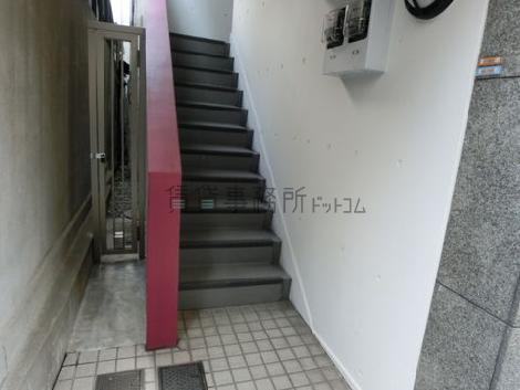 外階段です