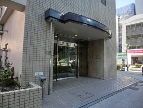 正面玄関