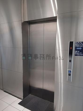 エレベーター