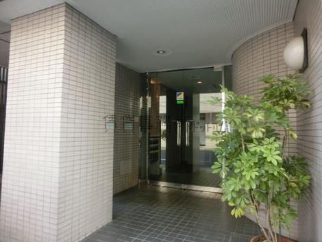 正面玄関