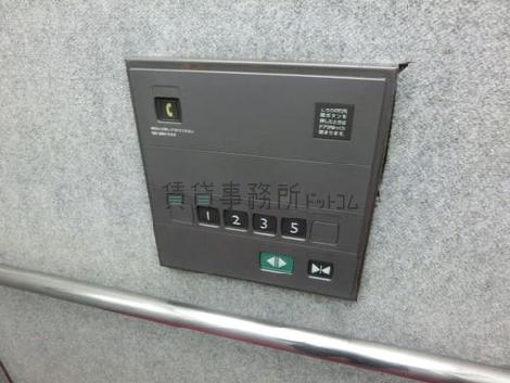 低い位置の操作面