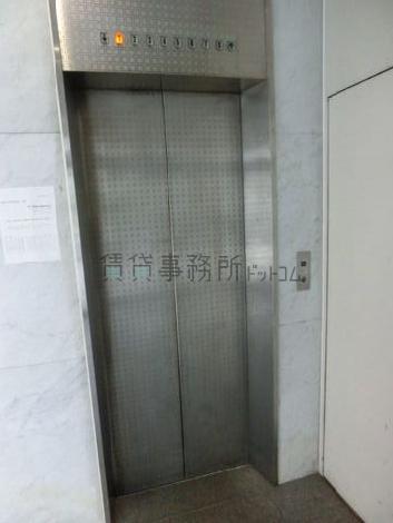 定員は１１名