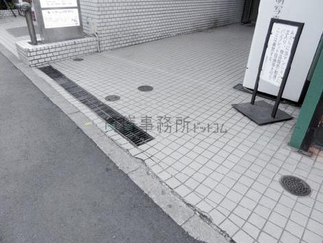 正面玄関