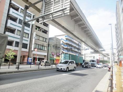 日暮里駅方面