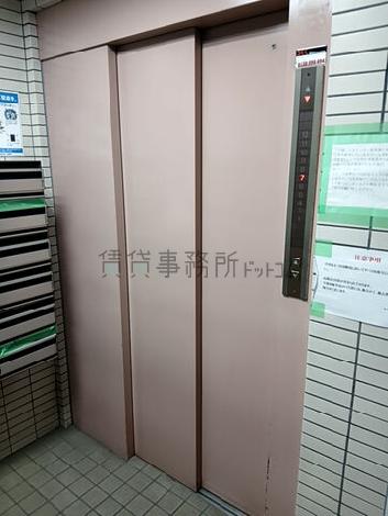 エレベーター