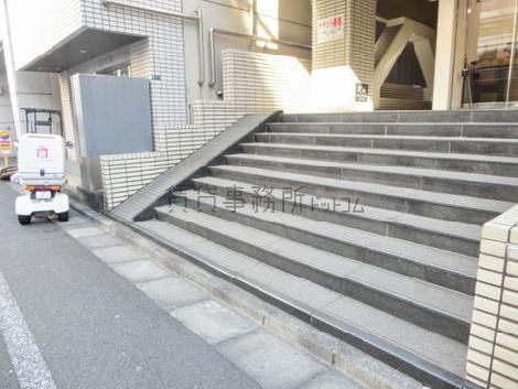 正面玄関