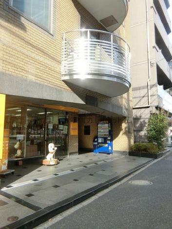 正面玄関